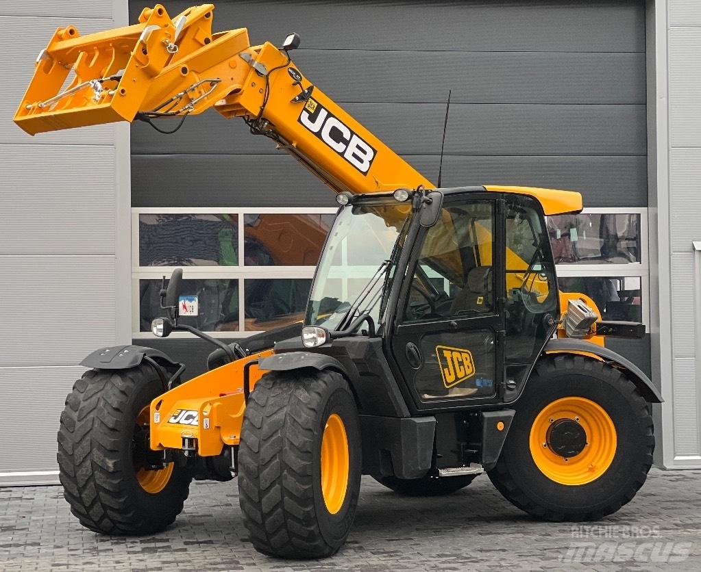 JCB 541-70 Agri Plus 伸缩臂叉装车|叉装车