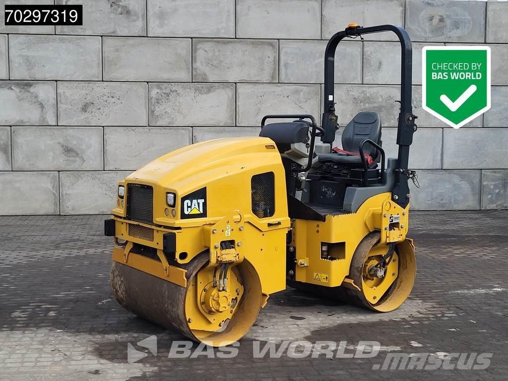 CAT CB2.7 双轮压路机