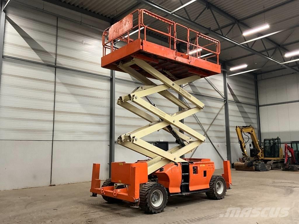 JLG 3394 RT 剪叉式升降机