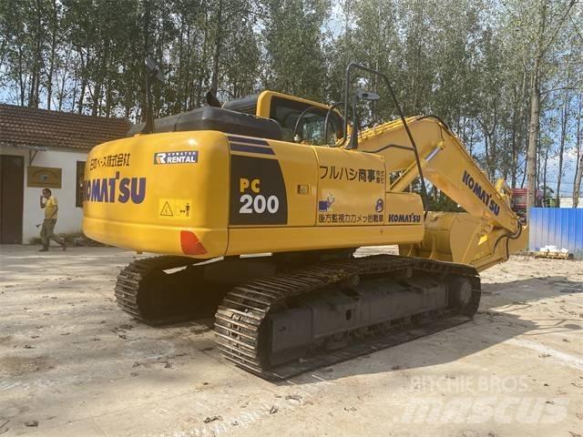 Komatsu PC200-8 履带挖掘机