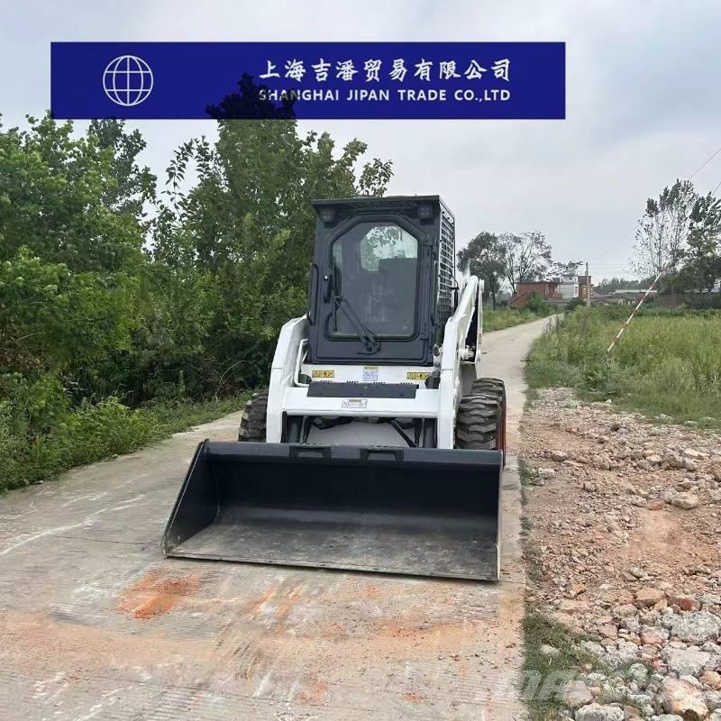Bobcat S 160 滑移装载机