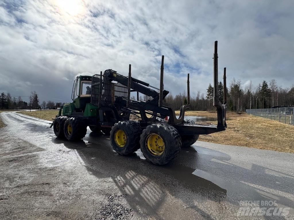John Deere 1010 E 集运机