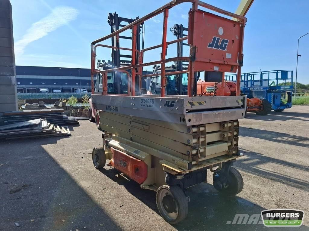 JLG 3246ES 剪叉式升降机