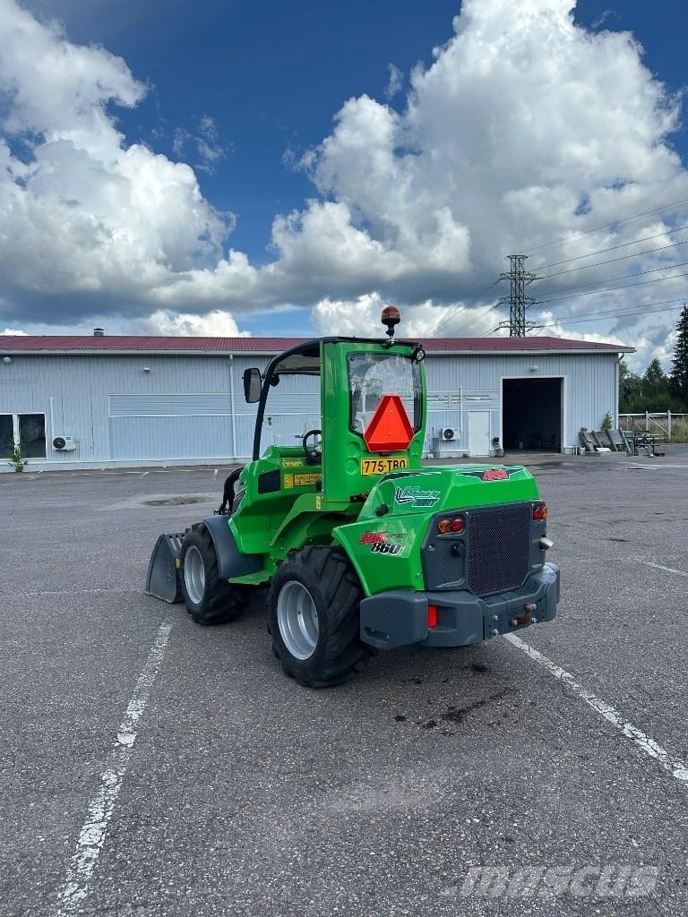 Avant 860 i 小型装载机