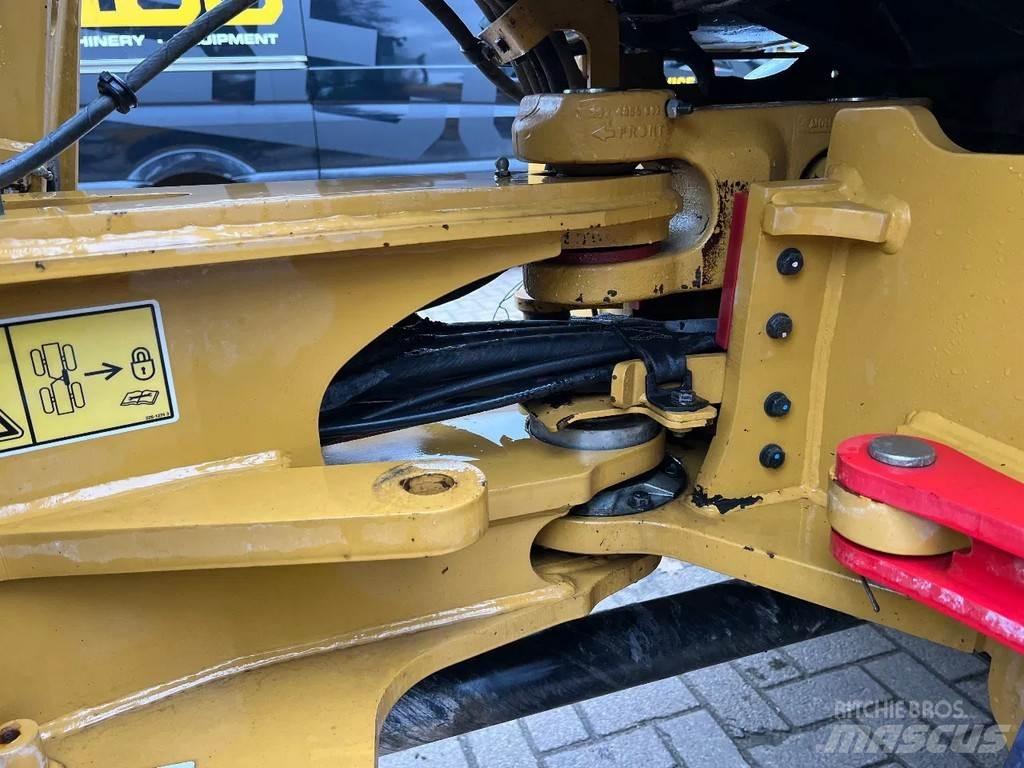 CAT 908M 轮式装载机
