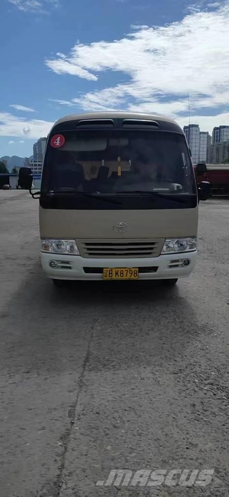 Toyota Coaster Bus 迷你巴士