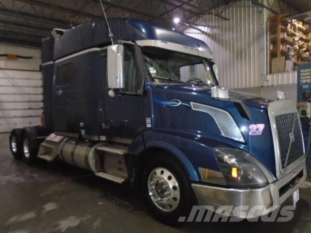 Volvo VNL 牵引车