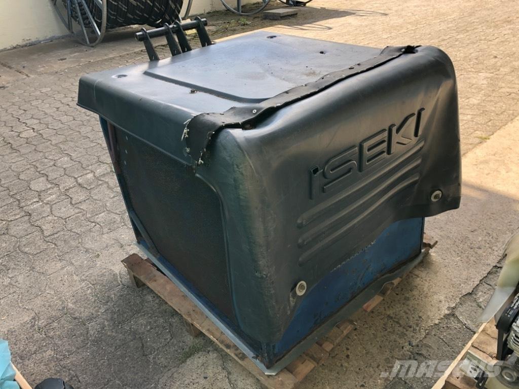 Iseki SXG 骑乘式割草机