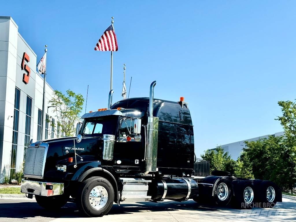 Western Star 4900 牵引车