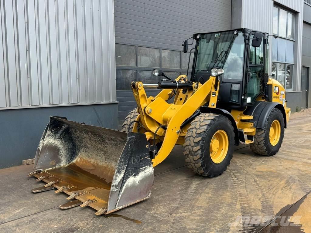 CAT 908M 轮式装载机
