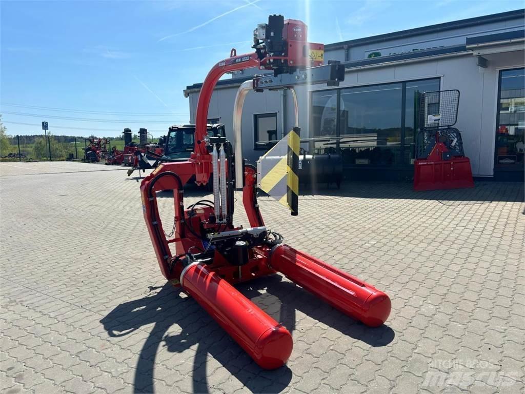 Kuhn RW 1200 C 牧草包膜机