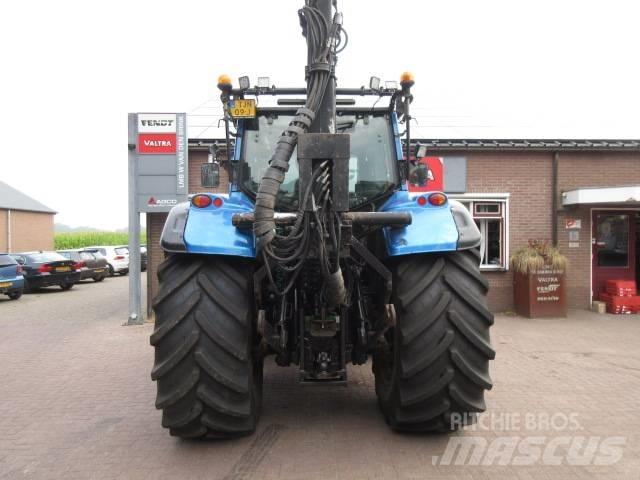 Valtra T202D 拖拉机/农用车