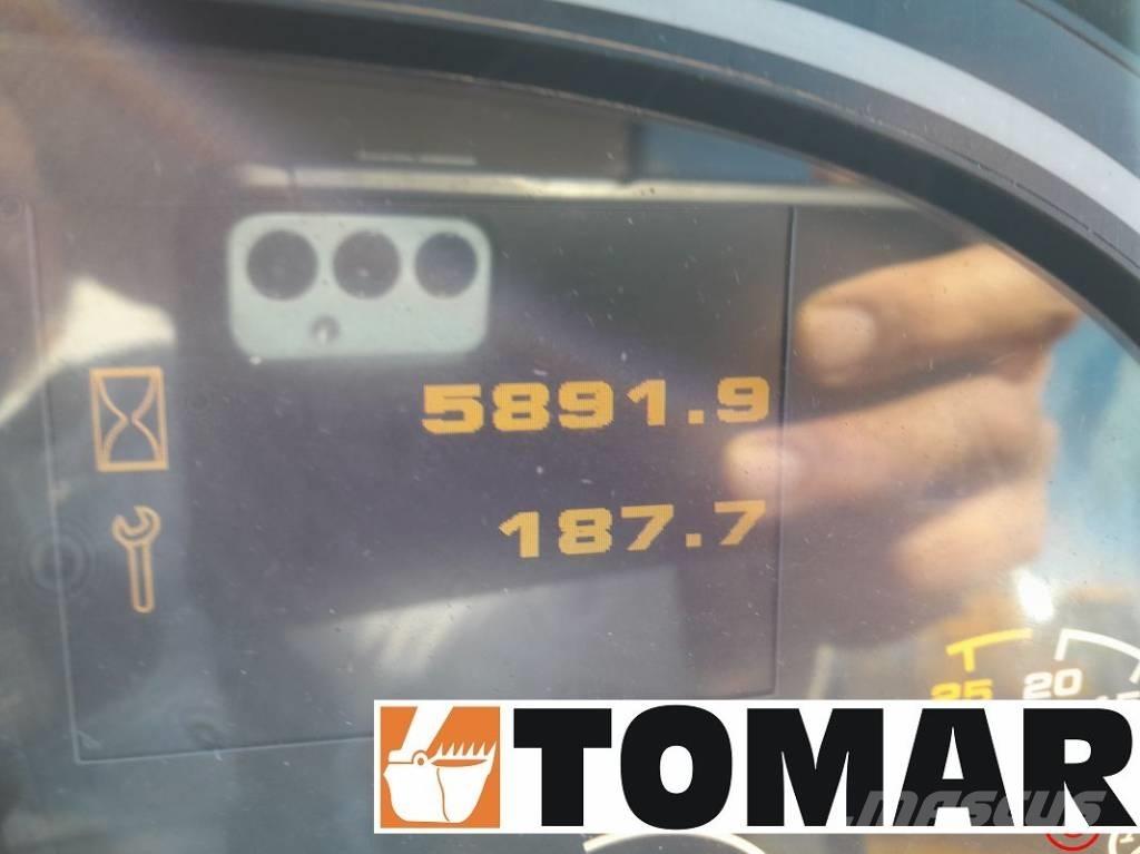 JCB 540-140 伸缩臂叉装车|叉装车