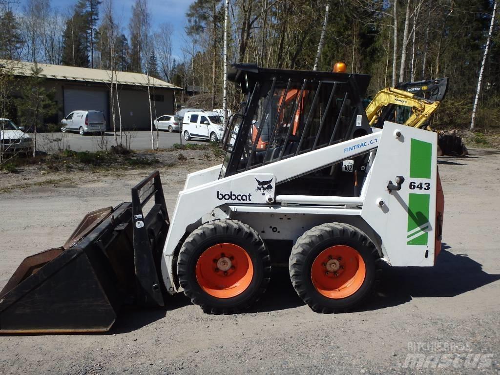 Bobcat 643 滑移装载机