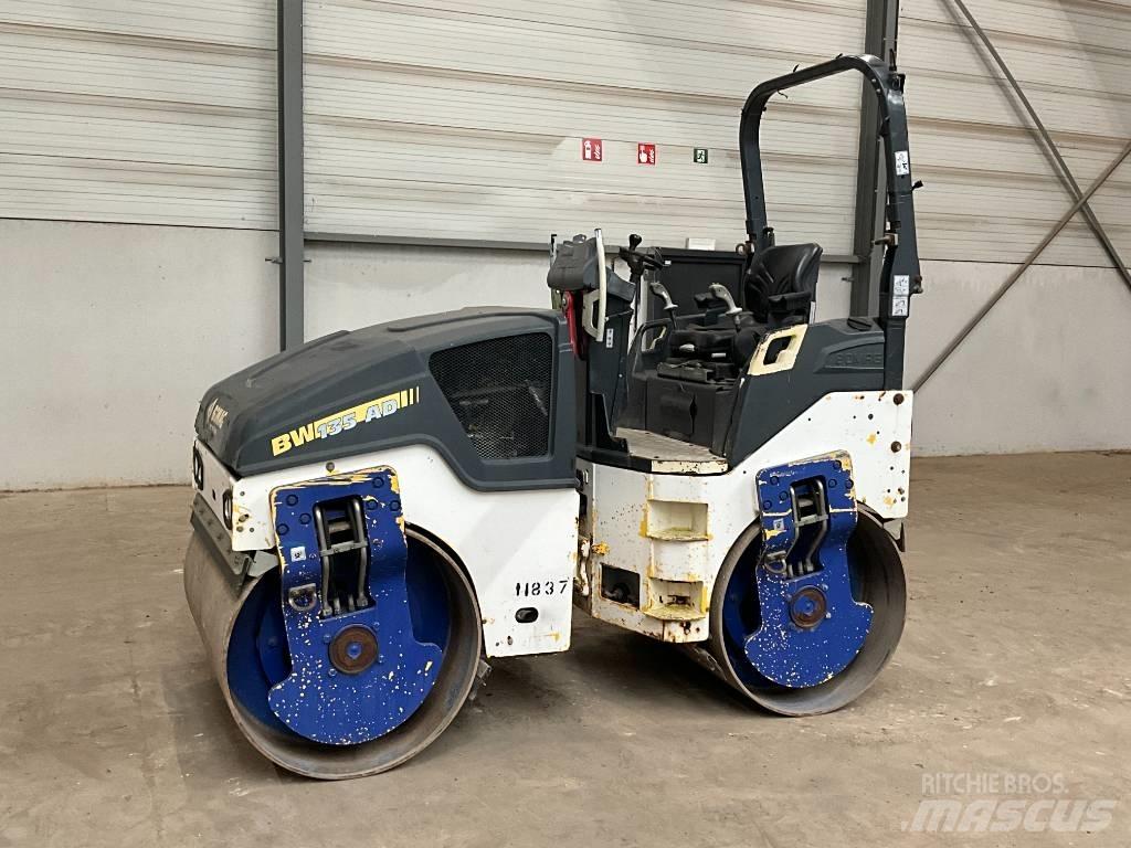 Bomag BW 135 AD-5 双轮压路机