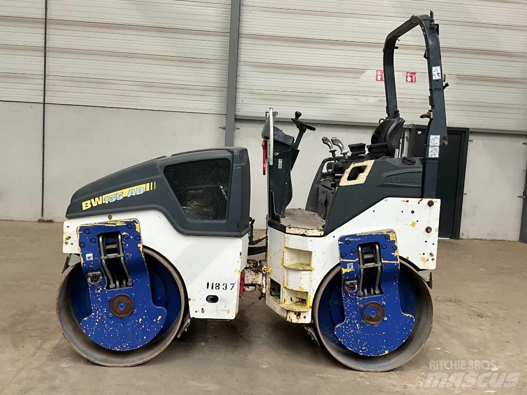 Bomag BW 135 AD-5 双轮压路机