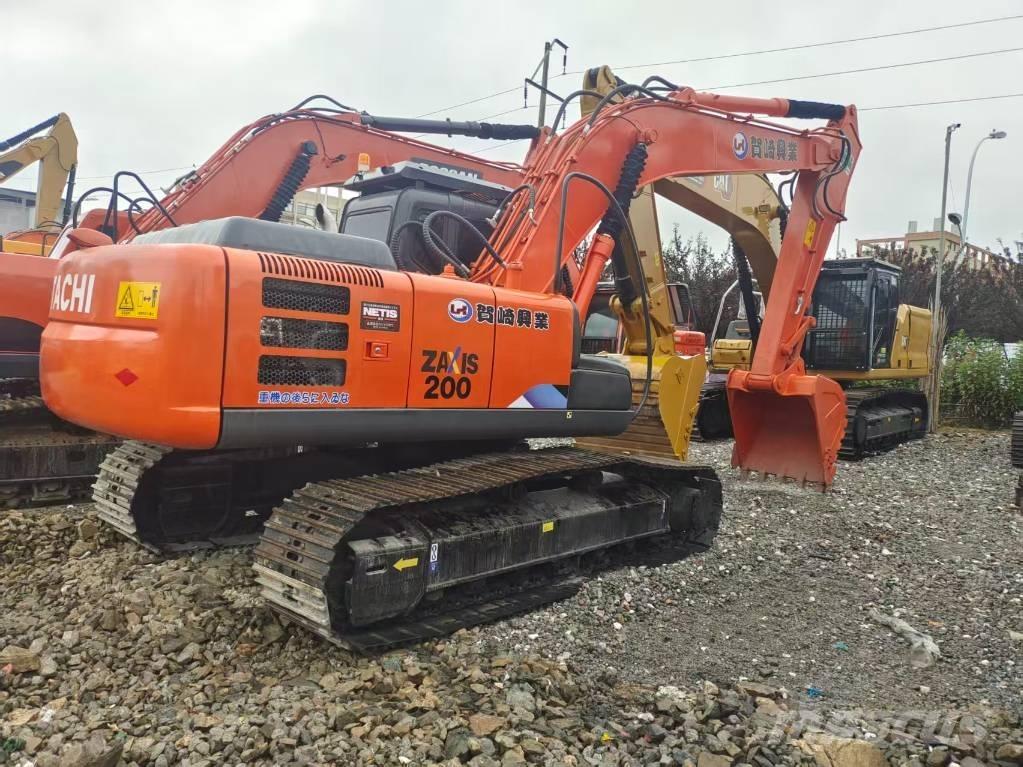 Hitachi ZX 200-3 履带挖掘机