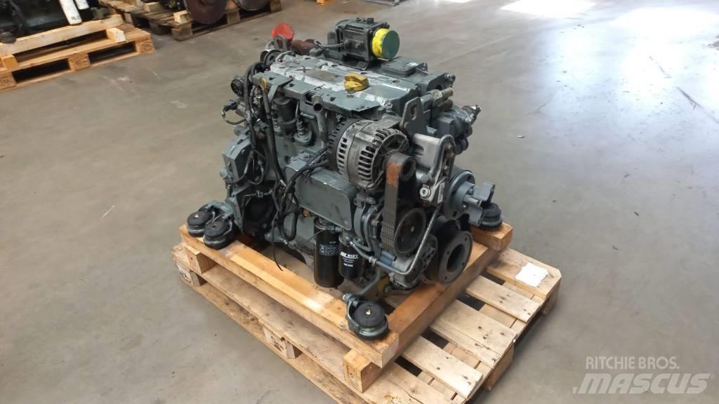 Deutz BF4M2012C 发动机