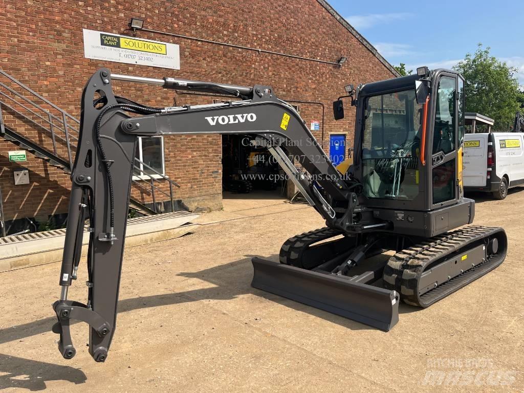 Volvo ECR 50 F 小型挖掘机