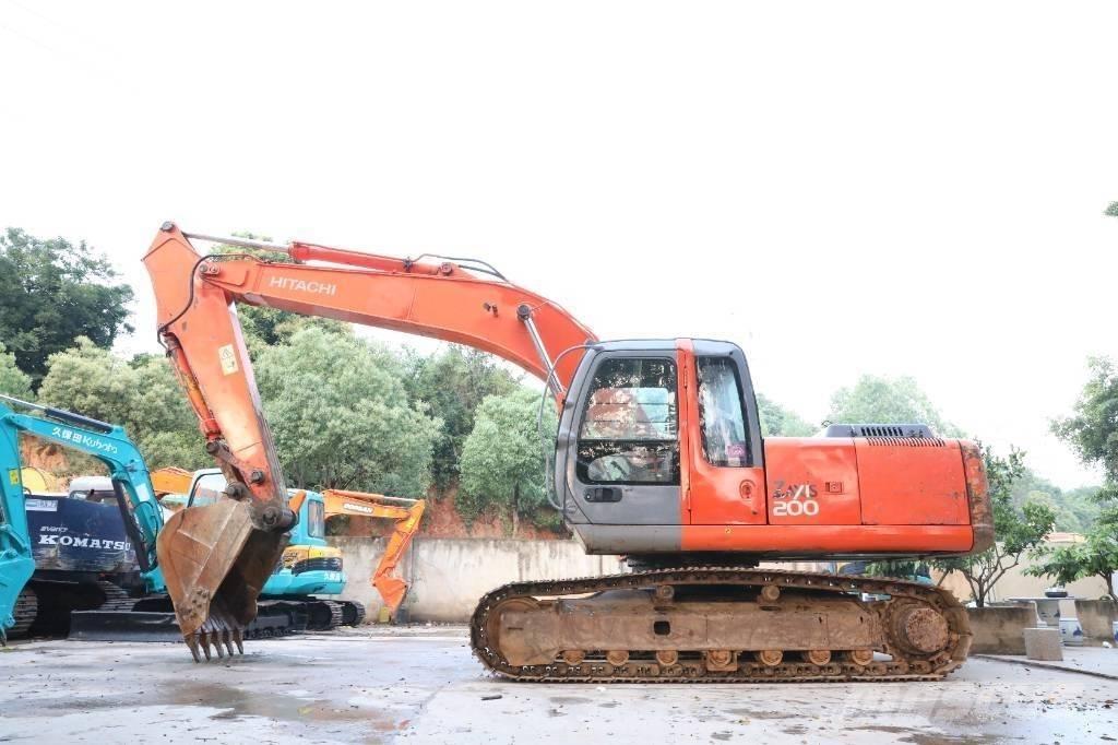 Hitachi ZX 200 LC-3 履带挖掘机