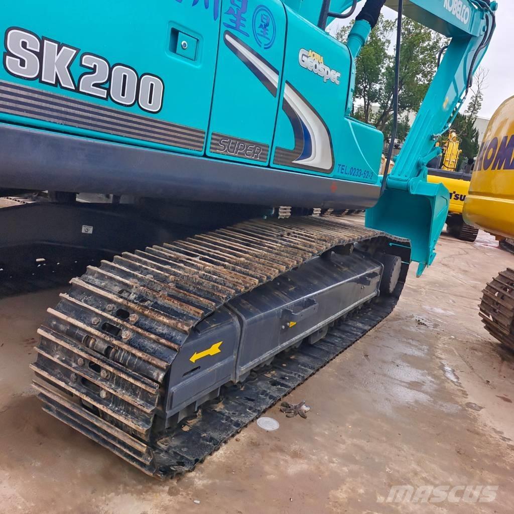 Kobelco SK 200 履带挖掘机