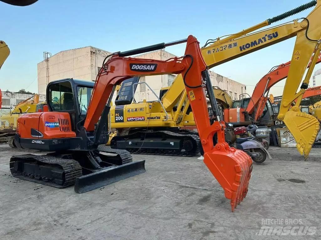 Doosan DX 60-9C 小型挖掘机