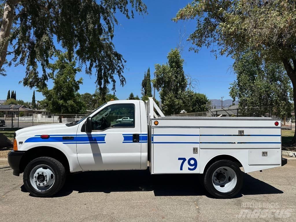 Ford F 450 救援车