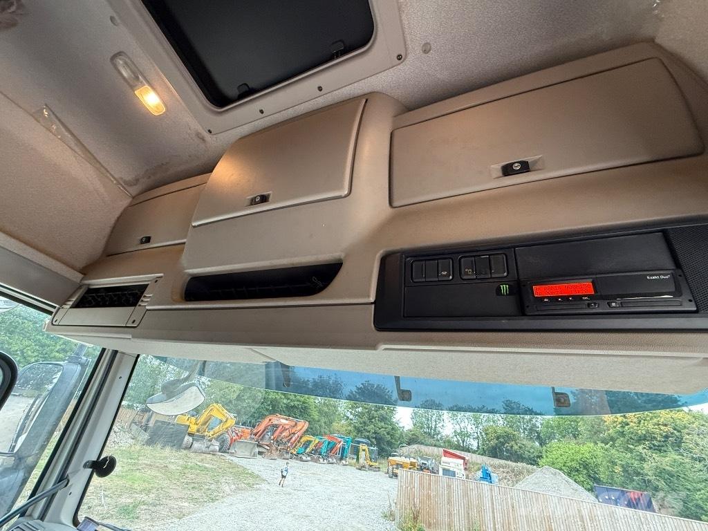 DAF CF 460 绞盘车