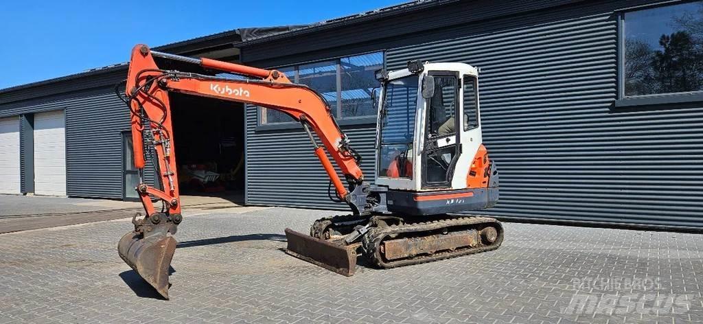 Kubota KX 101 - 3 小型挖掘机