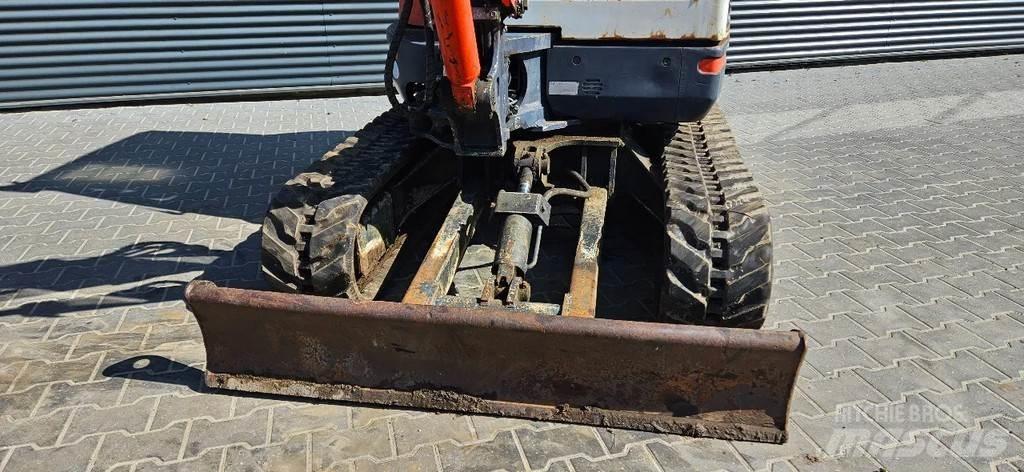 Kubota KX 101 - 3 小型挖掘机