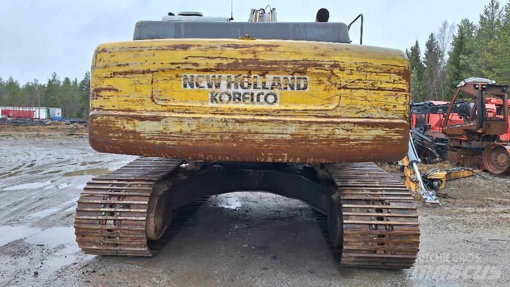 New Holland E 305 履带挖掘机