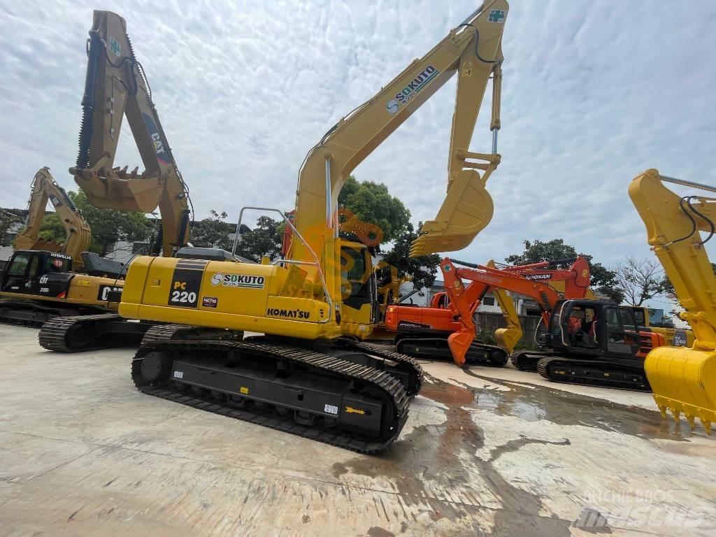 Komatsu PC 220-7 履带挖掘机