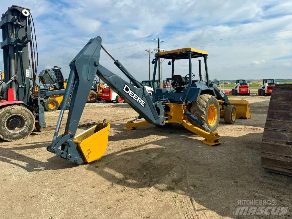 John Deere 410 B 反铲装载机