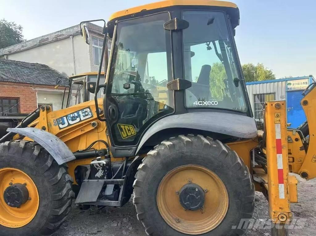 JCB 4 CX 反铲装载机