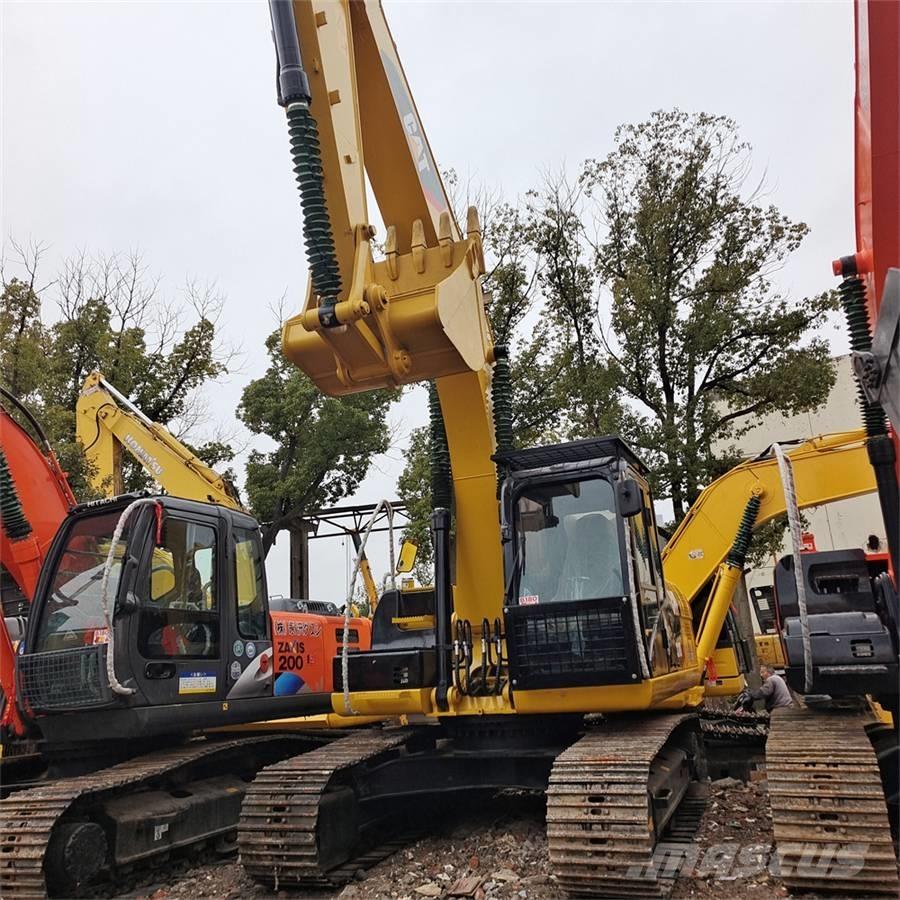CAT 320 D 履带挖掘机