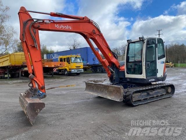 Kubota KX 080-3 中型挖掘机