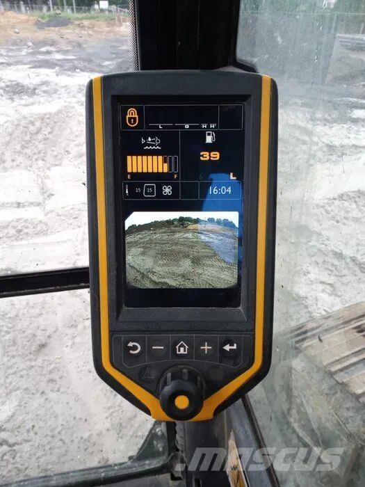 JCB JS220LC 履带挖掘机