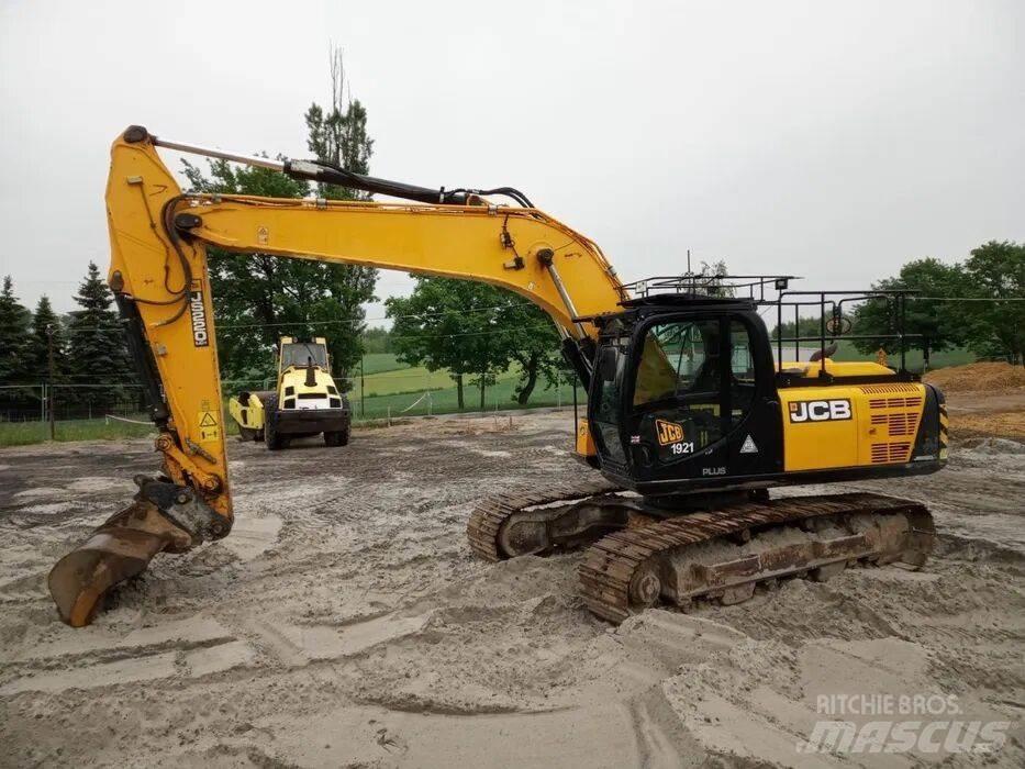 JCB JS220LC 履带挖掘机