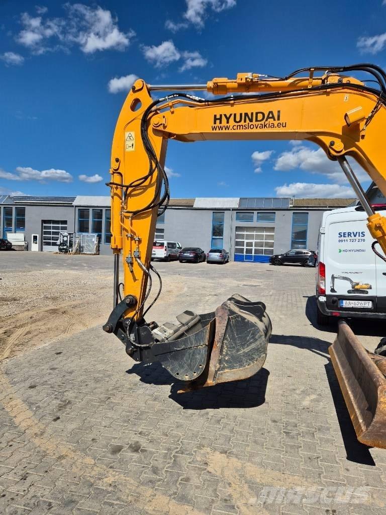 Hyundai R 80 CR-9A 中型挖掘机