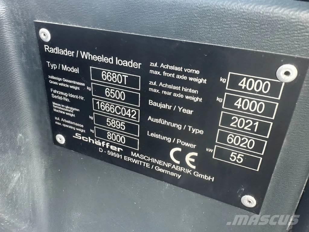 Schäffer 6080T 伸缩轮式装载机