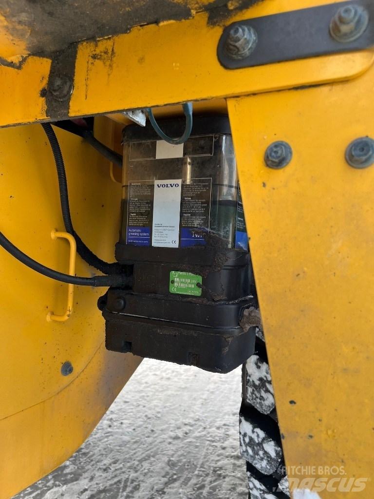 Volvo L 90 H 轮式装载机