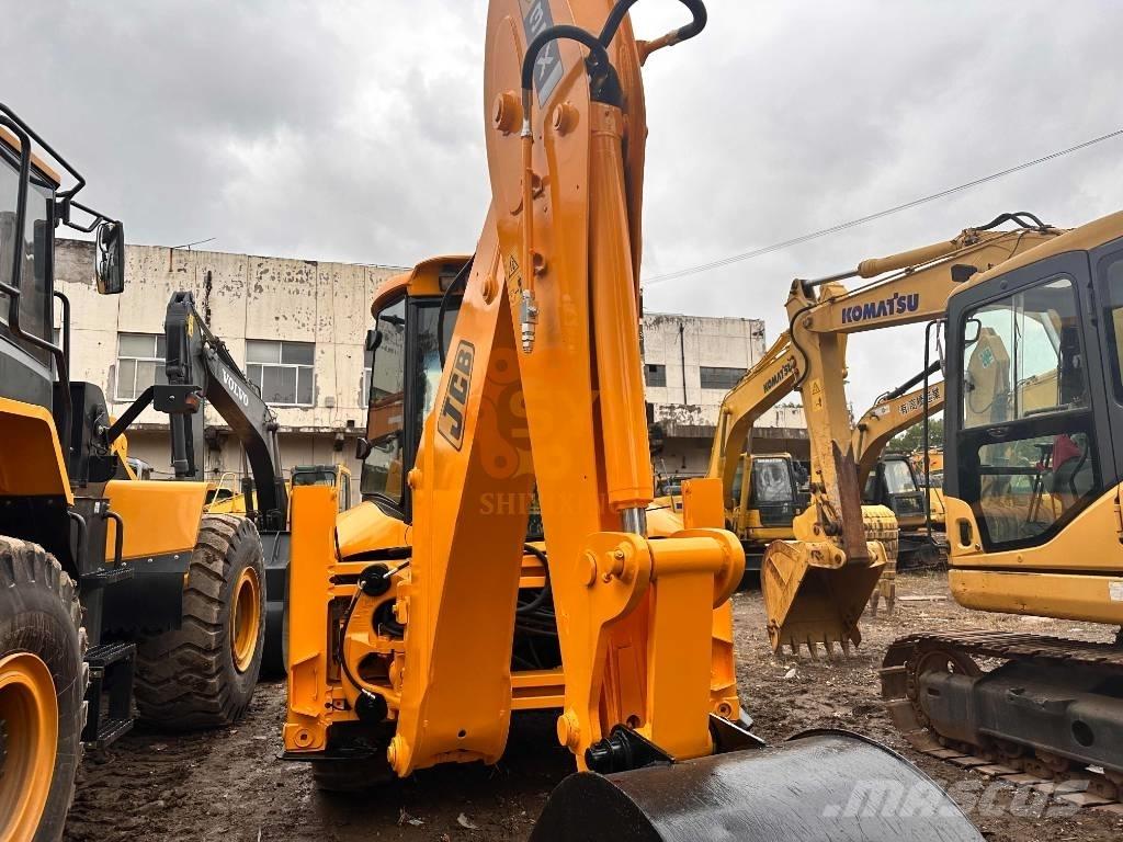 JCB 3 CX 反铲装载机