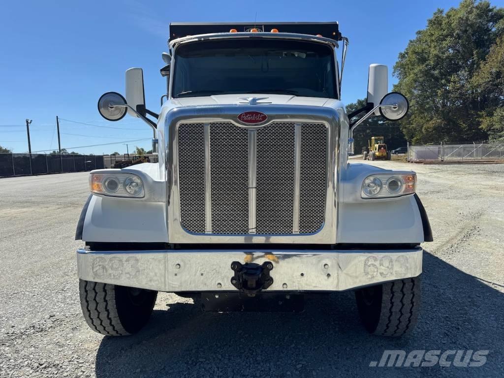 Peterbilt 567 自卸式货车