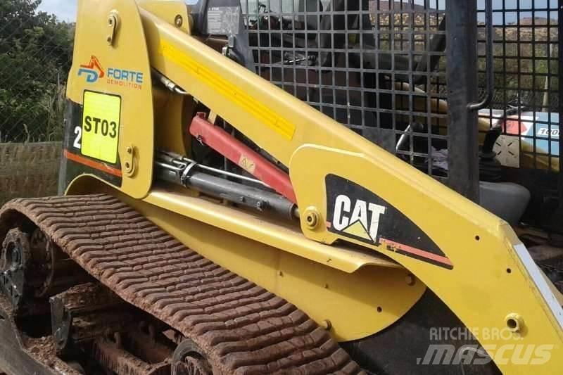 CAT Bobcat 其他货车
