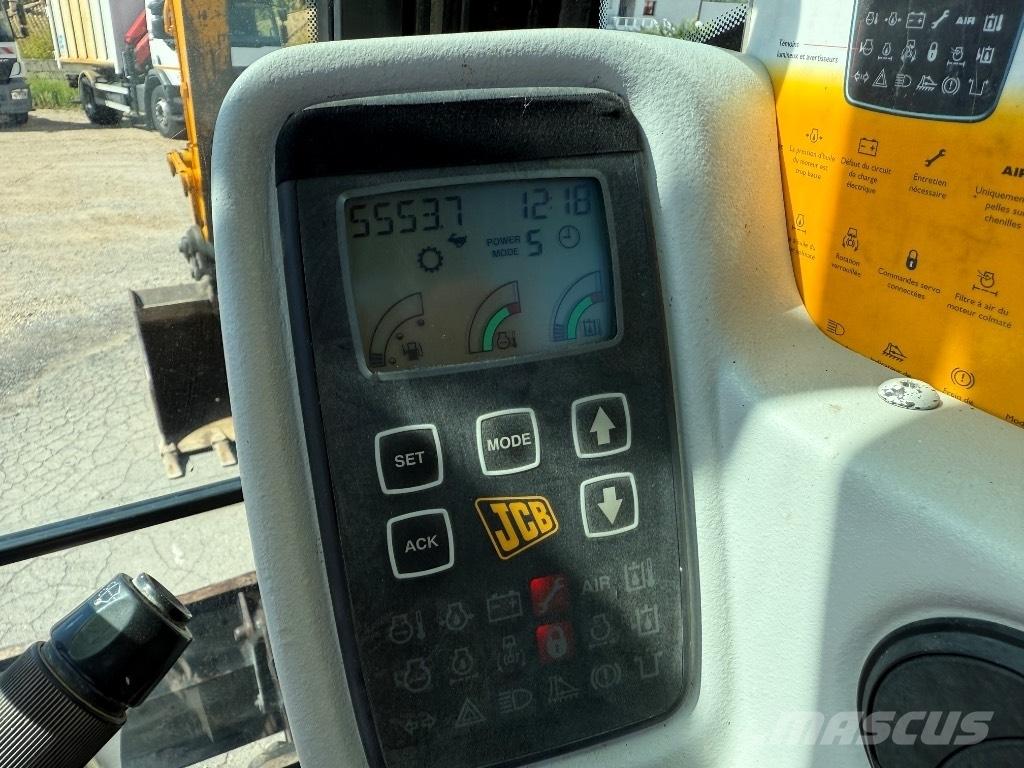 JCB JS 145 W 轮式挖掘机