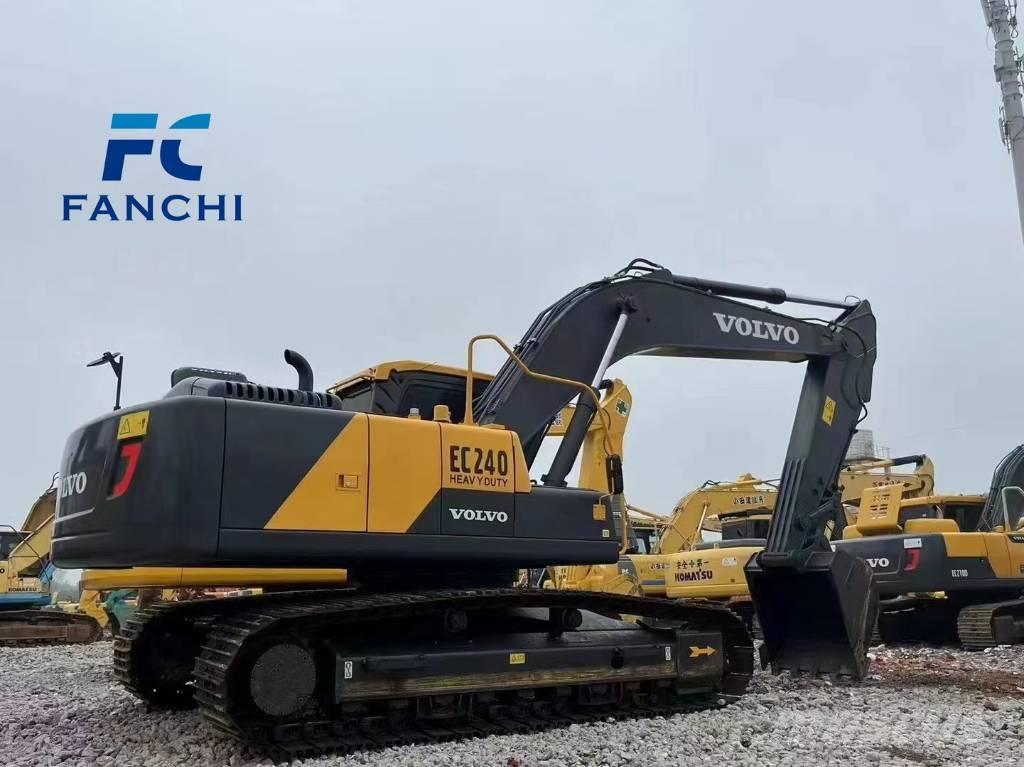 Volvo EC 240 履带挖掘机