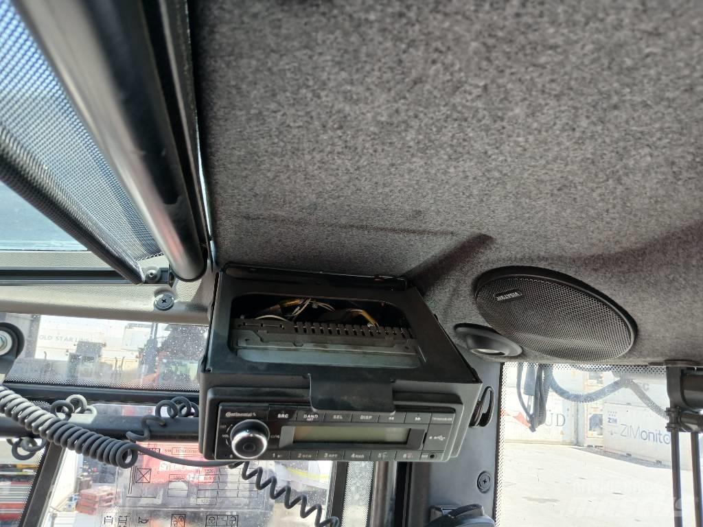 Kalmar DCG100-45ED7 集裝箱车