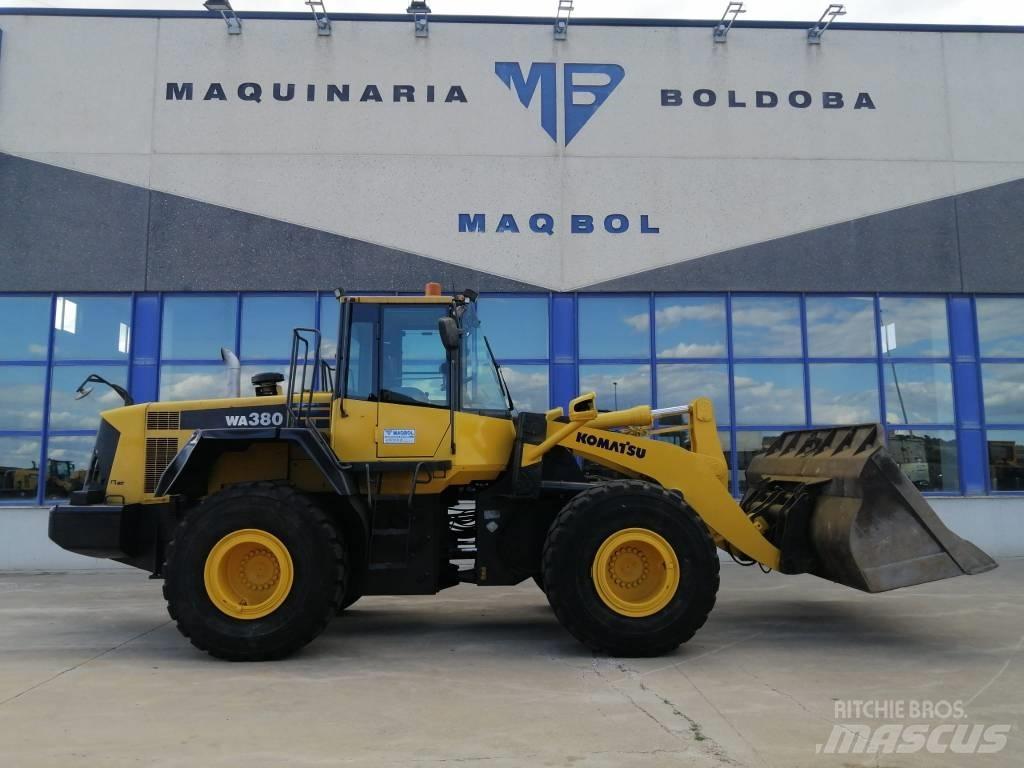 Komatsu WA 380-6 轮式装载机