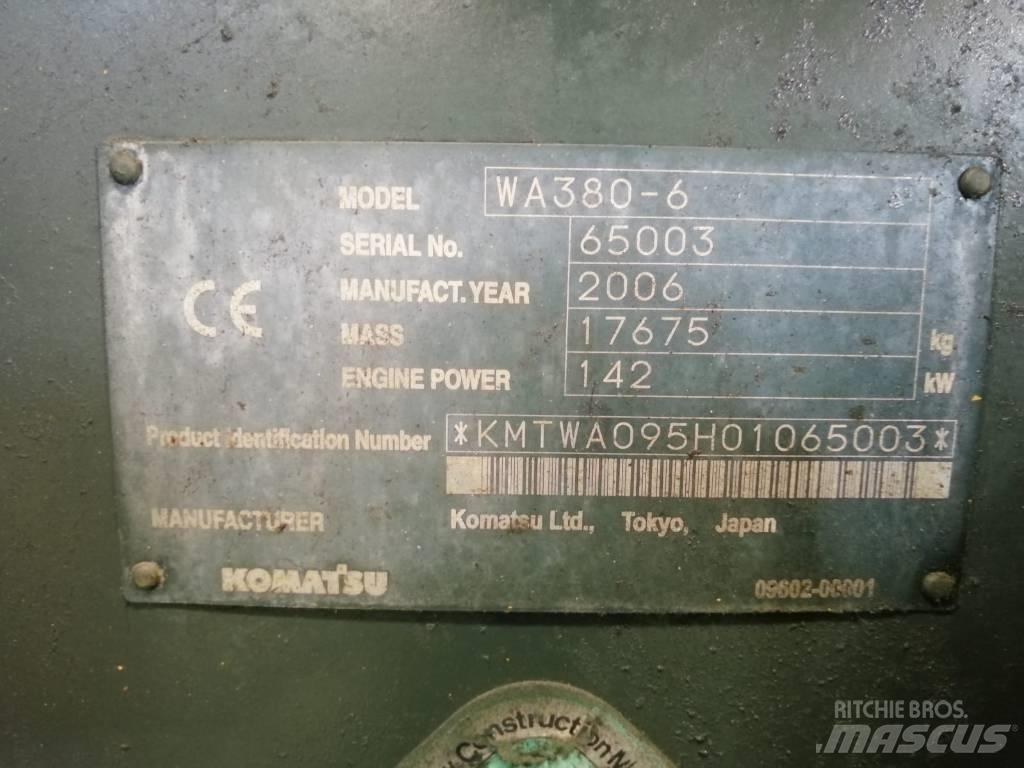 Komatsu WA 380-6 轮式装载机