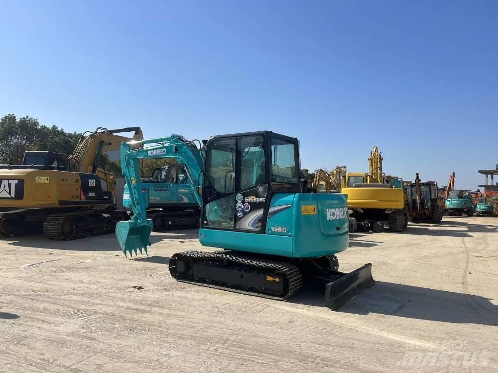 Kobelco SK 60 小型挖掘机